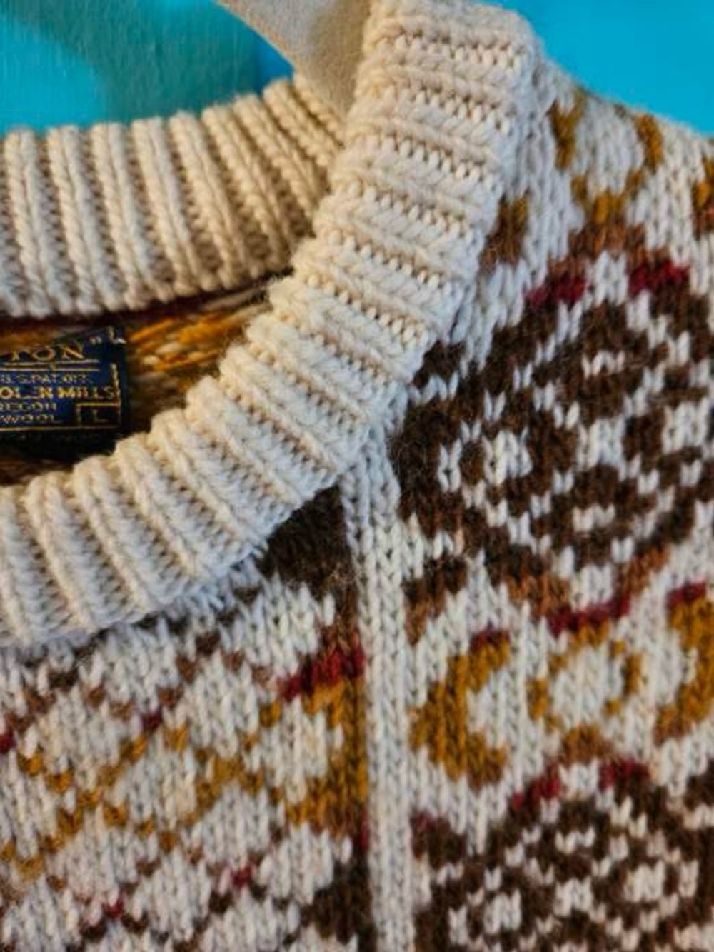 Men's Pendleton Patterned Cabincore Crewneck Sweater Large in Cream and Brown - Picture 6 of 8